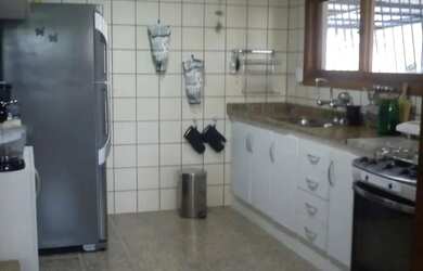 Imagem 10: Casa a venda no Guarujá. Piscina, Churrasqueira, VarandaeLareira