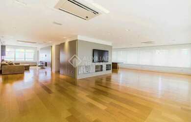 Imagem: O apartamento possui 4 Dormitórios, 5 Banheiros, 4 Vagas na