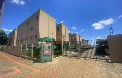 Imagem: O apartamento possui 3 Dormitórios, 1 Banheiro, 1 Vaga na garagem