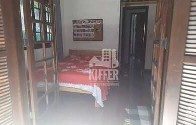 Imagem 13: Casa em Itaipu venda. Piscina, Churrasqueira, Ar-condicionadoeGuarda roupa