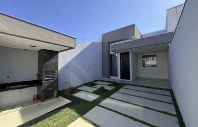 Imagem 3: Casa para Venda em Montes Claros, Interlagos, 3 dormitórios, 1 suíte, 2 banheiros, 2 vagas