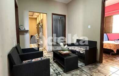 Imagem 2: Casa residencial disponível para locação e venda no bairro Tibery em Uberlândia-MG