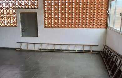 Imagem 6: Imóvel para aluguel possui 185 m² com 3 quartos em Campo Grande - Rio de Janeiro - RJ