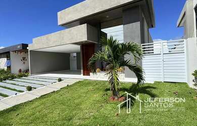 Imagem: A casa em condomínio possui 3 Dormitórios, 3 Banheiros, 4