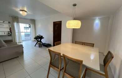 Imagem: O apartamento possui 2 Dormitórios, 2 Banheiros, 2 Vagas na