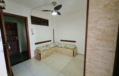 Imagem: A kitnet possui 1 Dormitório, 1 Banheiro, 1 Vaga na garagem