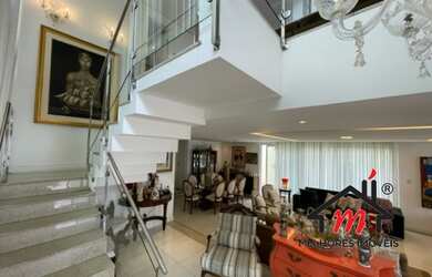 Imagem: A casa em condomínio possui 5 Dormitórios, 5 Banheiros, 5