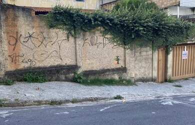 Imagem 1: Casa para venda em Sagrada Família - Belo Horizonte - MG