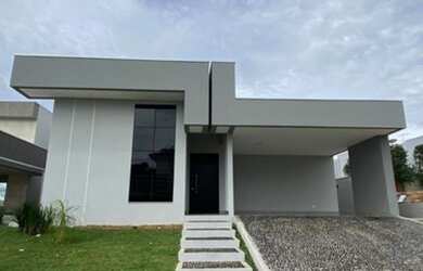 Imagem: A casa em condomínio possui 3 Dormitórios, 5 Banheiros, 2