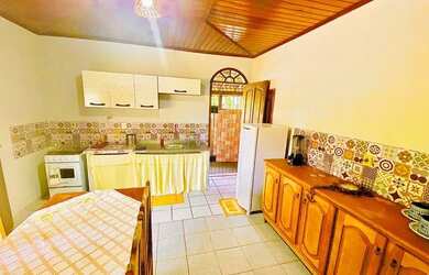 Imagem: A casa possui 3 Dormitórios, 4 Vagas na garagem e está localizado