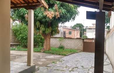 Imagem 3: Casa em lote com área de 360 m² no bairro Linda Vista, Belo Horizonte/...