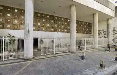 Imagem: O depósito possui 4 Vagas na garagem, 200m² de Área e está