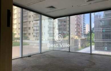 Imagem: O depósito possui 5 Vagas na garagem, 203m² de Área e está