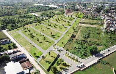 Imagem: O terreno possui 160m² de Área, Imóvel novo e está localizado