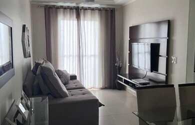 Imagem: O apartamento e possui 3 Dormitórios, Suítes, 1 Banheiro