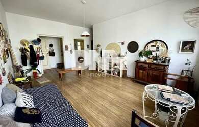 Imagem: O apartamento possui 4 Dormitórios, 3 Banheiros, 1 Vaga na