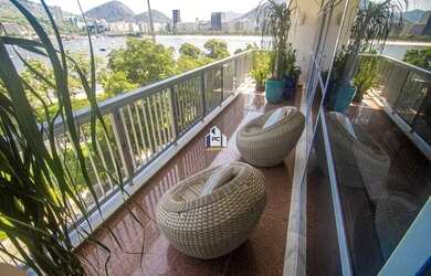 Imagem 2: Apartamento para venda possui 330 metros quadrados com 4 quartos em Flamengo - Rio de Jane
