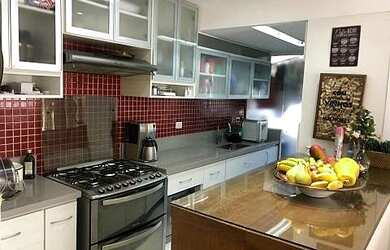 Imagem: O apartamento possui 3 Dormitórios, 2 Banheiros, 1 Vaga na