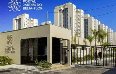 Imagem: O apartamento possui 2 Dormitórios, 1 Banheiro e 1 Vaga na