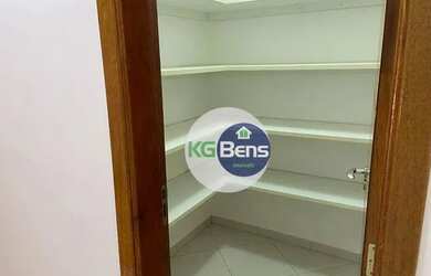 Imagem 8: Casa com 3 suítes, 250 m², a venda por R$ 950.000 ou locação por R$...