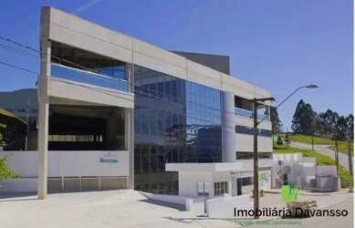 Imagem: O depósito possui 3.505m² de Área e está localizado em