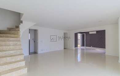 Imagem: O apartamento na cobertura possui 3 Dormitórios, 5 Banheiros