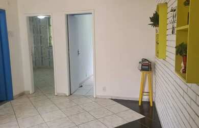 Imagem: O apartamento possui 3 Dormitórios, 1 Banheiro, 81m² de Área