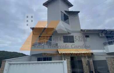 Imagem: A casa possui 5 Dormitórios, 5 Banheiros, 3 Vagas na garagem