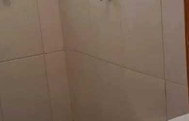 Imagem 5: ALUGO CASA DOS FUNDOS. 1 Banheiroe1 Dormitório