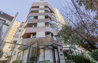 Imagem: O apartamento na cobertura possui 4 Dormitórios, 1 Banheiro