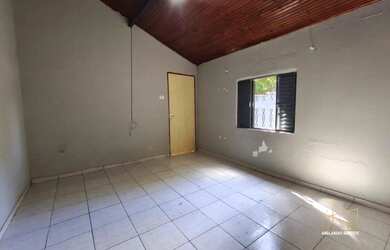 Imagem: A kitnet possui 1 Dormitório, 1 Banheiro, 35m² de Área e