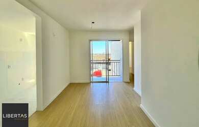 Imagem: O apartamento possui 3 Dormitórios, 1 Banheiro, 70m² de Área