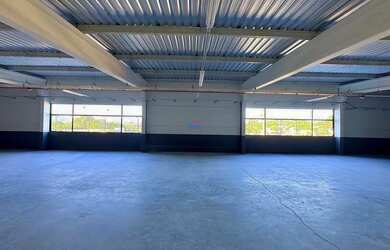 Imagem 7: Sala comercial no Bairro do Salto, com 300m² - Zrooimoveis