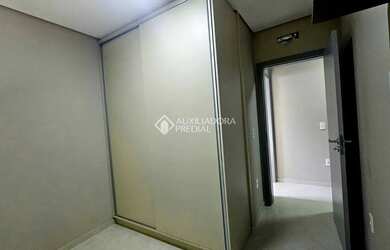 Imagem 15: CASA TRIPLEX A VENDA - MOBILIADA, BAIRRO CACHOEIRA DO BOM JESUS