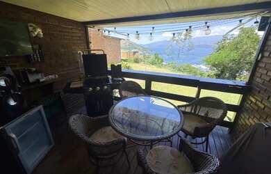 Imagem: O studio possui 1 Dormitório, 1 Banheiro, 3 Vagas na garagem