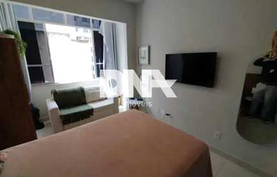 Imagem: O apartamento possui 1 Dormitório, 1 Banheiro, 35m² de Área