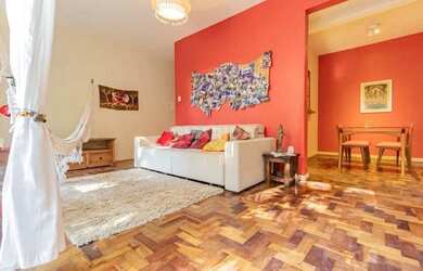 Imagem: O apartamento possui 3 Dormitórios, 2 Banheiros, 104m² de