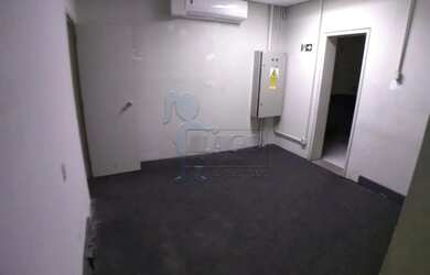 Imagem: O depósito possui 354m² de Área e está localizado em Vila