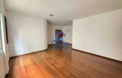 Imagem: O apartamento possui 4 Dormitórios, 3 Banheiros, 2 Vagas na