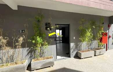 Imagem: A casa em condomínio possui 2 Dormitórios, 3 Banheiros, 2