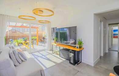 Imagem: O apartamento possui 3 Dormitórios, 2 Banheiros, 2 Vagas na