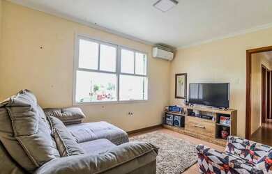 Imagem: O apartamento possui 3 Dormitórios, 2 Banheiros, 1 Vaga na