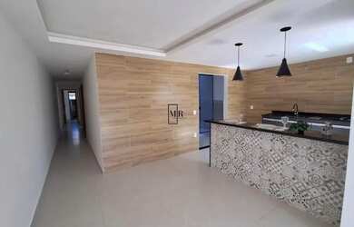 Imagem: A casa possui 3 Dormitórios, 2 Banheiros, 3 Vagas na garagem