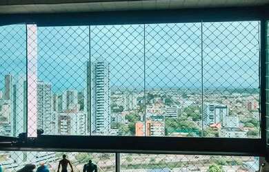 Imagem 4: VENDO LINDO APT 100 REFORMADO EM SETÚBAL ANDAR ALTO - VISTA LIVRE