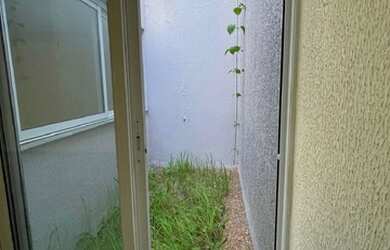 Imagem: A casa possui 3 Dormitórios, 2 Banheiros, 179m² de Área e