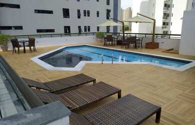 Imagem: O apartamento possui 4 Dormitórios, 3 Banheiros, 3 Vagas na