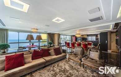 Imagem: O apartamento possui 5 Dormitórios, 5 Banheiros, 5 Vagas na