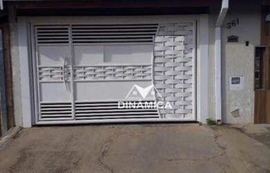 Imagem: A casa possui 2 Dormitórios, 1 Banheiro, 2 Vagas na garagem