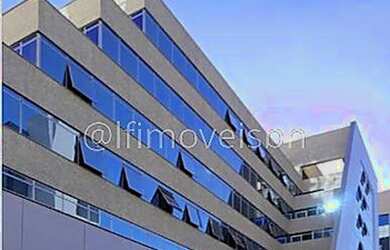 Imagem: O depósito possui 5 Vagas na garagem e 378m² de Área e está