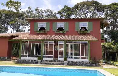 Imagem: A fazenda possui 355m² de Área e está localizado em Aracê